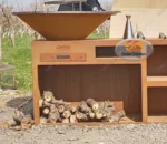 Modern Corten Steel Powder Coated Charcoal Barbecue Grill with Trolley for Outdoor Use