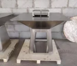 Modern Outdoor Stainless Steel Fire Pit BBQ Grill with Trolley Easily Cleaned Flame Safety Device
