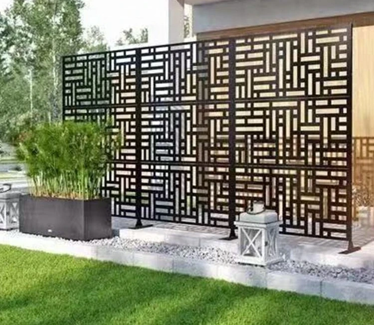 Privacy Decorative Lattice Types of Metal Iron Garden Fence and Gate / Iron Fence Panels