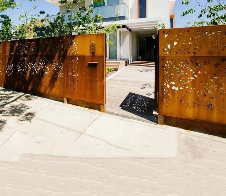 Corten Steel Garden Screen Modern Design Laser-Cut Metal Panels