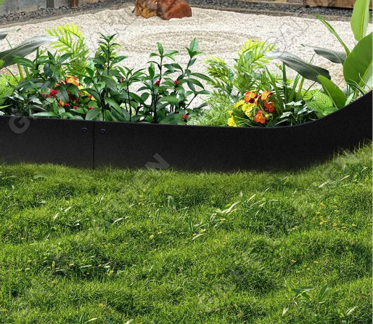 Galvanized Steel Raised Garden Bed Flower Planter Lawn Edge Folding Corten Bed Edging Garden Ornaments