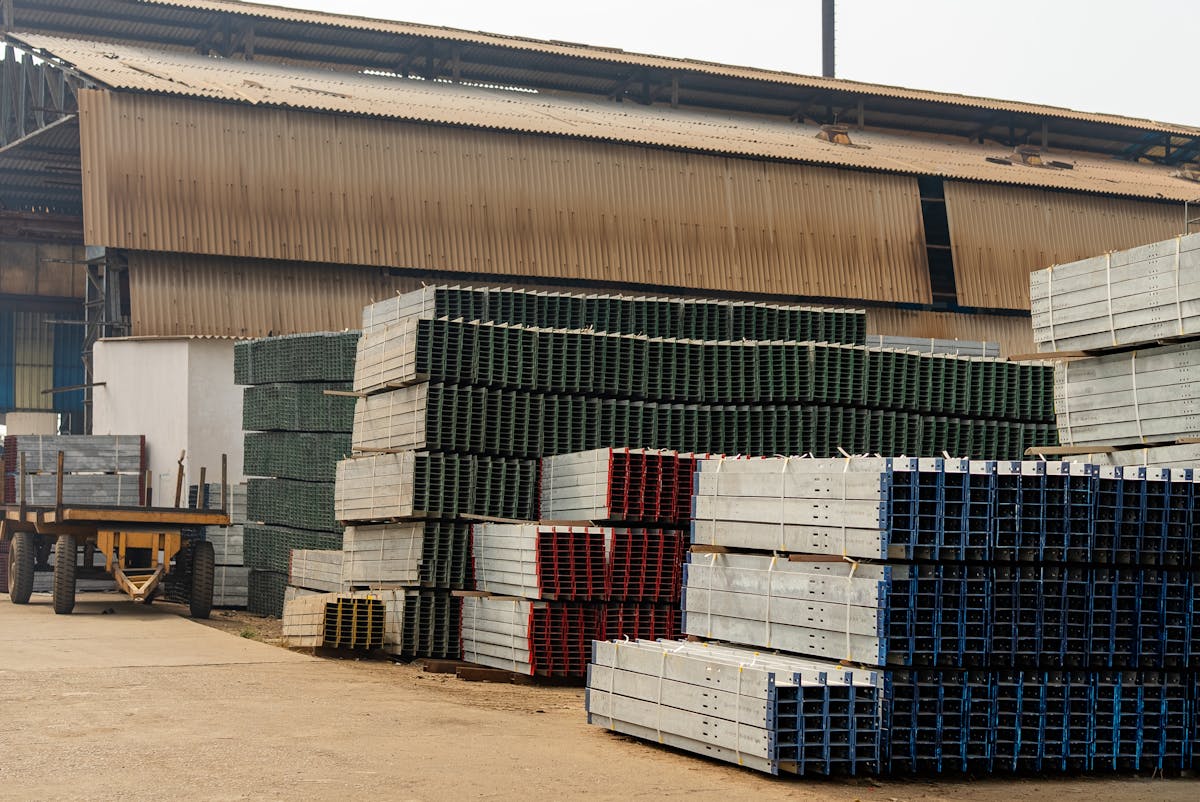 Steel stock yard supplying corten plate for fire pits and fire bowls shipped to Singapore and Malaysia