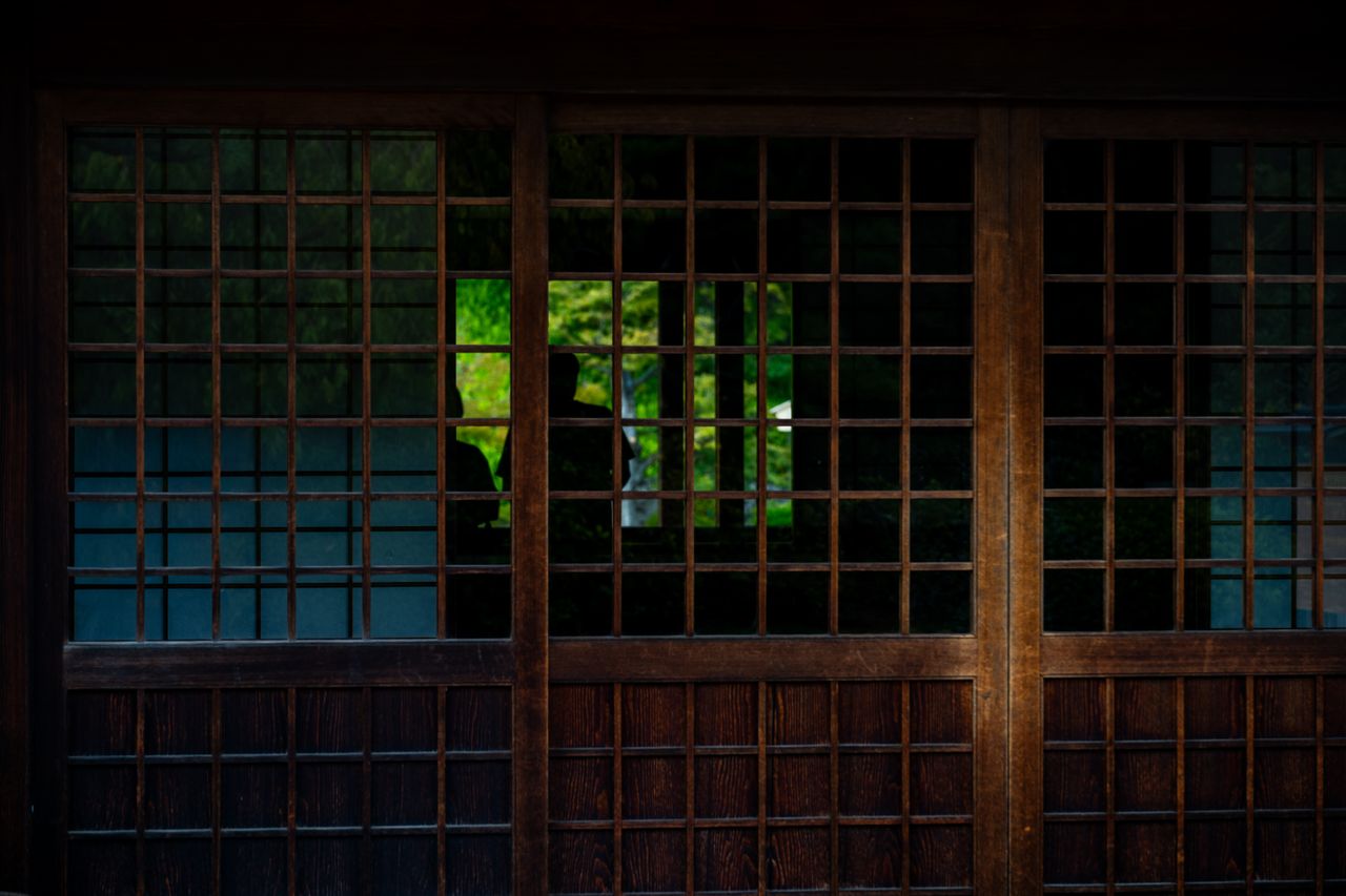 Corten steel screen panel view 2 - Outdoor Corten Privacy Screen: Supplier Guide for Landscape Projects
