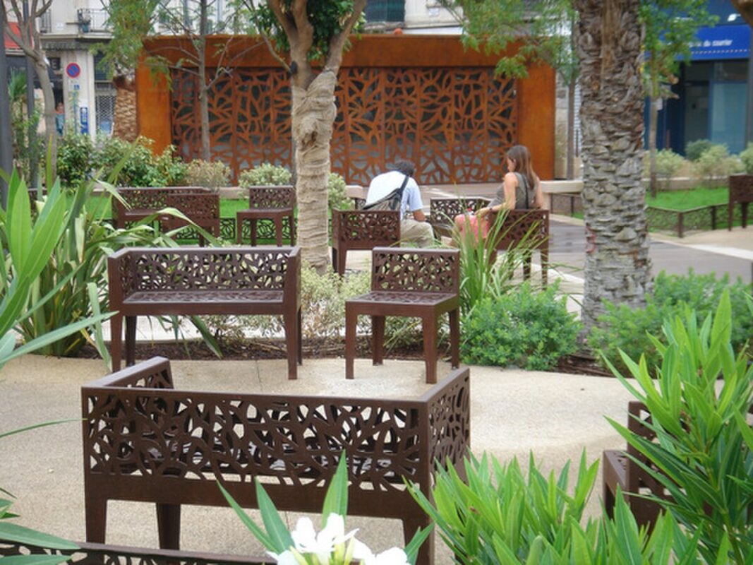 Real weathering steel urban landscape feature with screen and seating for Singapore Malaysia project specification