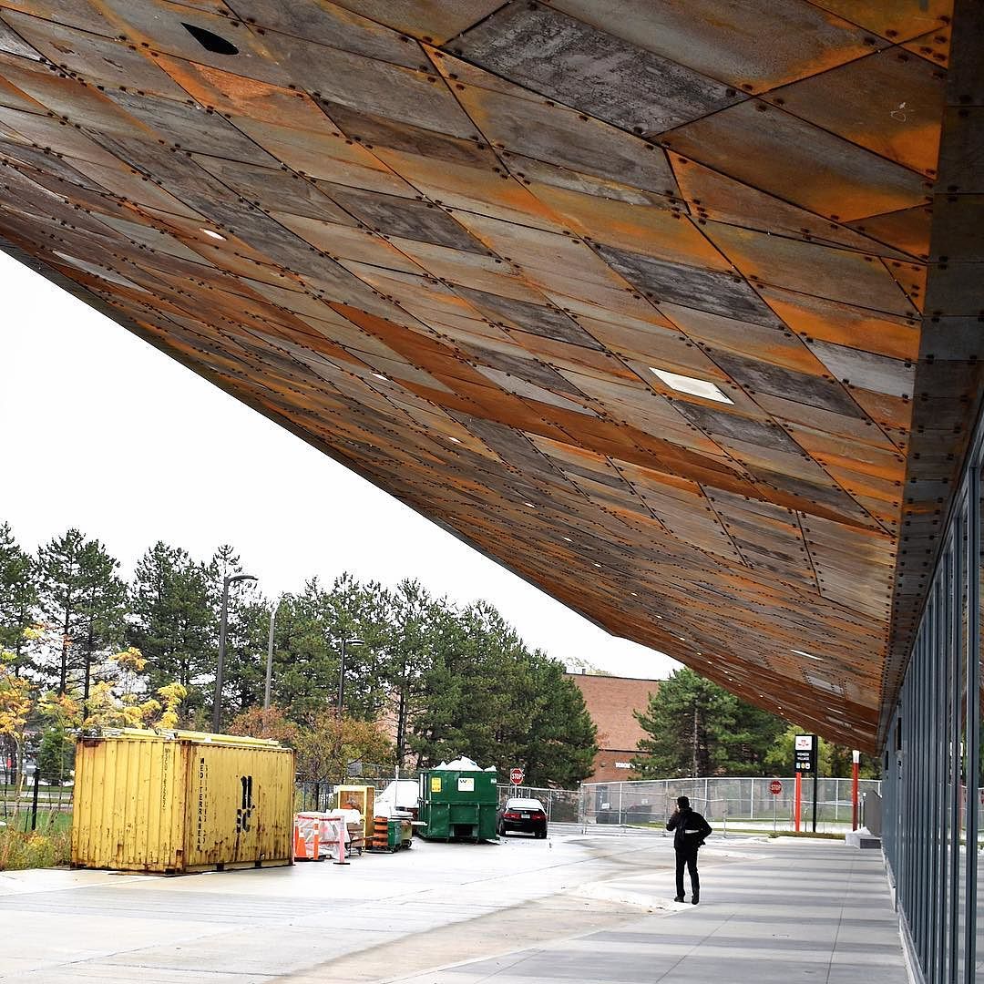 Real weathering steel landscape edge and corten surface in an outdoor project