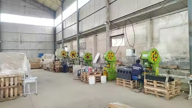 CortenFactory warehouse packing and project shipment area
